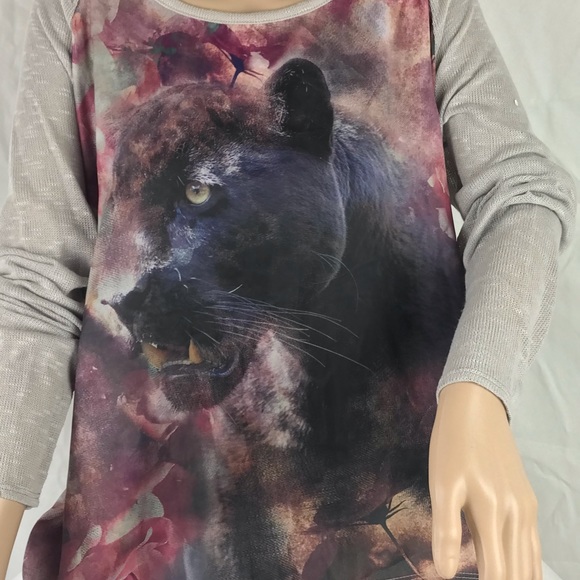 Rococo Woven Mix Pullover - Picture 6 of 11